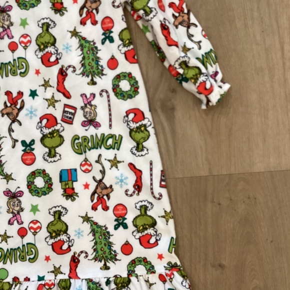 REDUCED HOW THE GRINCH STOLE CHRISTMAS GIRLS PAJAMAS GOWN DRESS VARIOUS - Picture 5 of 8
